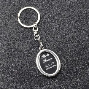 Брелок Фоторамка овальная. Цвет стальной.