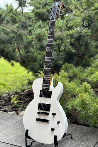 Spira L-400 MWH Электрогитара.